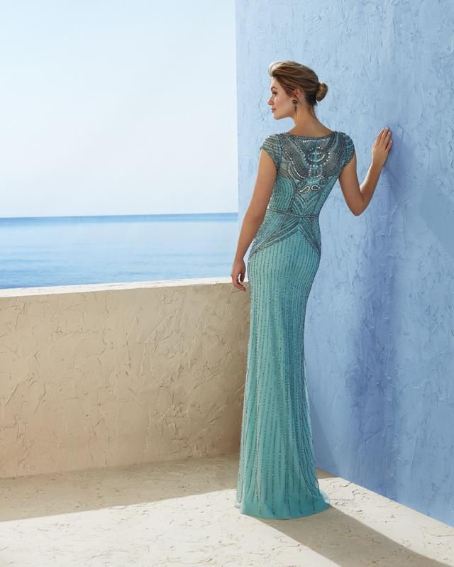 Vestido verde claro pedrería plomo - Imagen 2