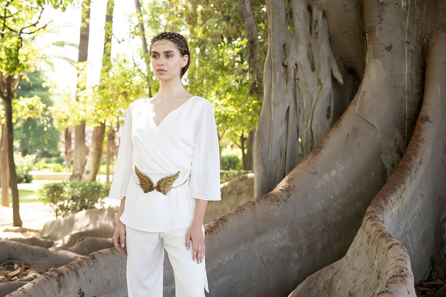 traje de novia con pantalón