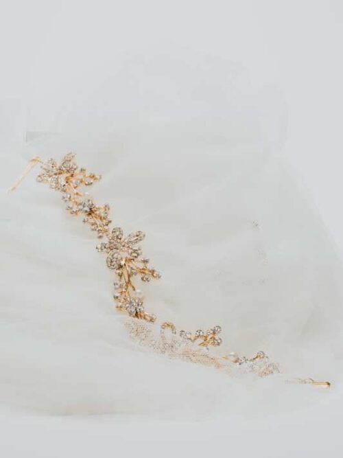 Tocado flexible con zirconitas