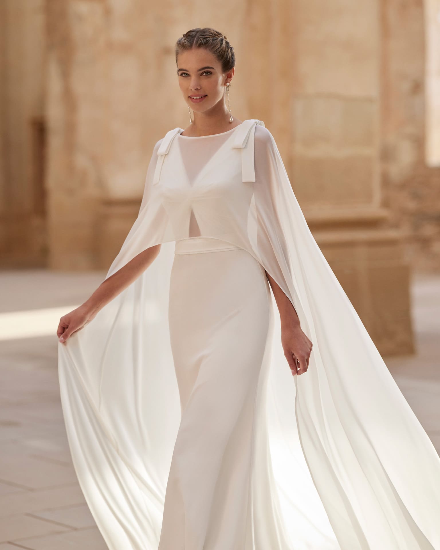 Vestido de novia HALANA de Alma Novia
